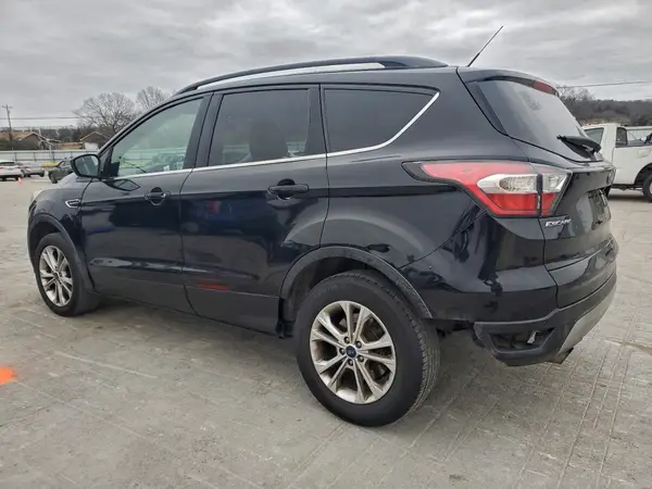 1FMCU0G99HUA85068 2017 FORD ESCAPE - Image 2