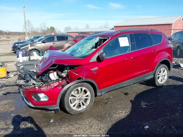 1FMCU0G99HUB25763 2017 FORD ESCAPE - Image 2