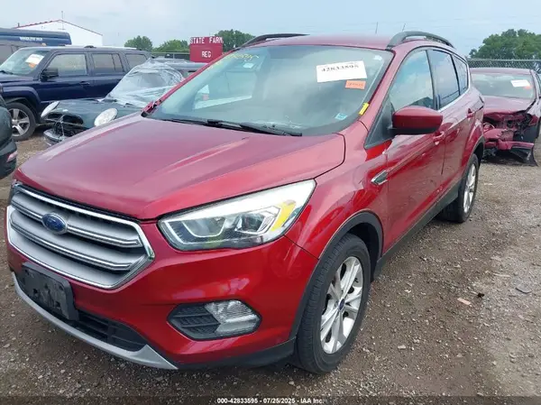 1FMCU0G99HUB65244 2017 FORD ESCAPE - Image 2