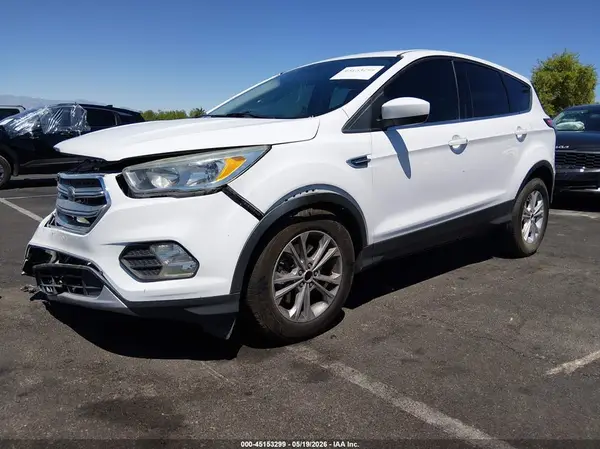 1FMCU0G99HUC53551 2017 FORD ESCAPE - Image 2
