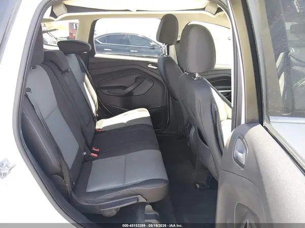 1FMCU0G99HUC53551 2017 FORD ESCAPE - Image 8