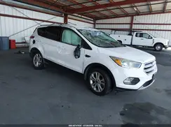 1FMCU0G99HUC99476 2017 FORD ESCAPE