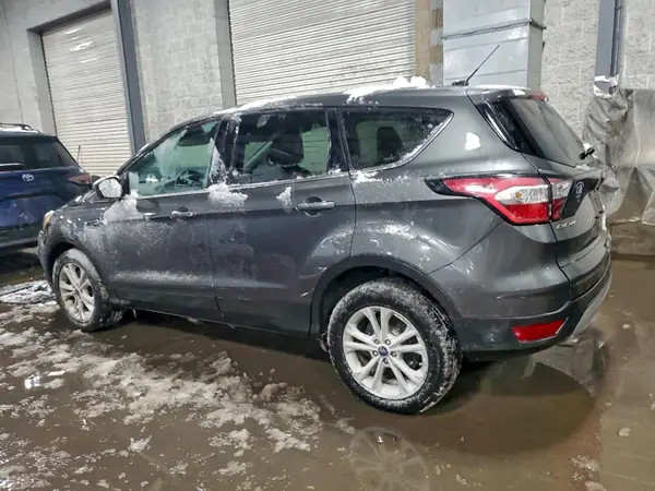 1FMCU0G99HUD66898 2017 FORD ESCAPE - Image 2