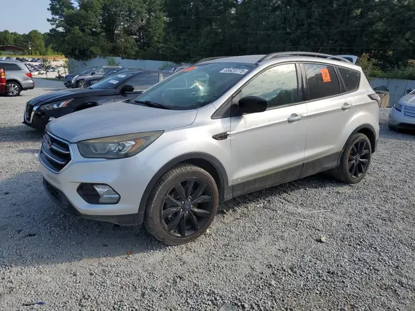 1FMCU0G99HUE63941 2017 FORD ESCAPE - Image 1
