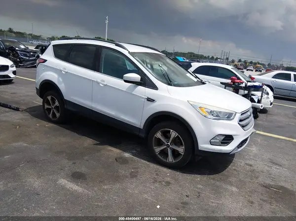 1FMCU0G99HUE64734 2017 FORD ESCAPE - Image 1