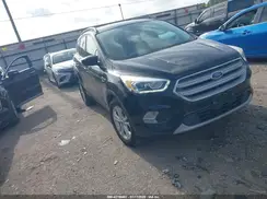 1FMCU0G99HUF05590 2017 FORD ESCAPE