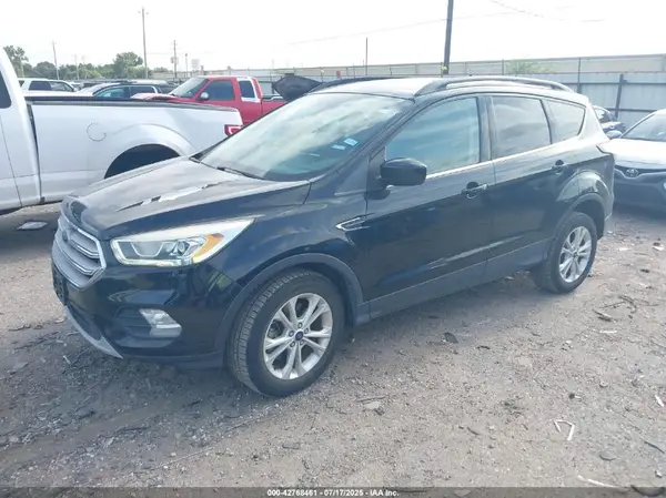 1FMCU0G99HUF05590 2017 FORD ESCAPE - Image 2