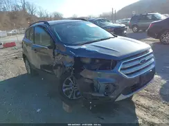 1FMCU0G99JUB49759 2018 FORD ESCAPE