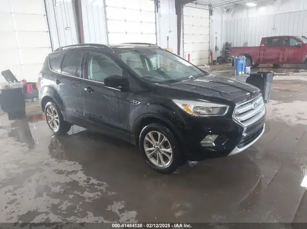 1FMCU0G99JUC89312 2018 FORD ESCAPE - Image 1
