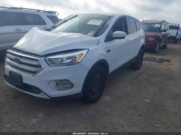 1FMCU0G99KUC08746 2019 FORD ESCAPE - Image 2