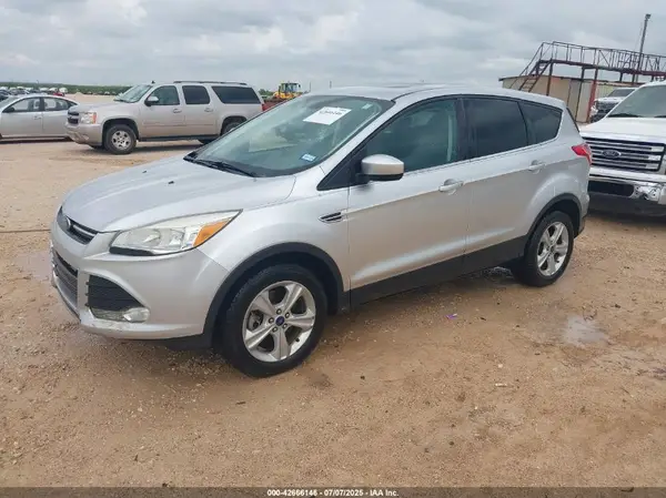 1FMCU0G9XGUA69217 2016 FORD ESCAPE - Image 2