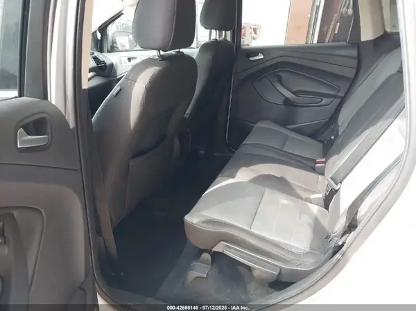 1FMCU0G9XGUA69217 2016 FORD ESCAPE - Image 8