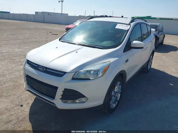 1FMCU0G9XGUA97275 2016 FORD ESCAPE - Image 2
