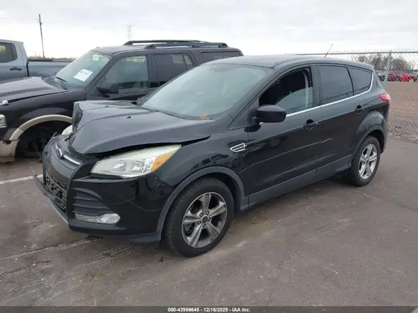 1FMCU0G9XGUB08579 2016 FORD ESCAPE - Image 2