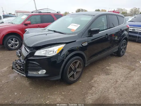 1FMCU0G9XGUB16276 2016 FORD ESCAPE - Image 2