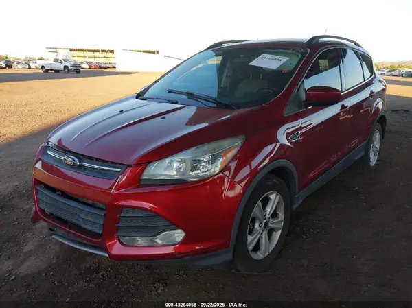 1FMCU0G9XGUB73075 2016 FORD ESCAPE - Image 2