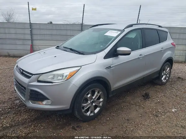 1FMCU0G9XGUC35901 2016 FORD ESCAPE - Image 2