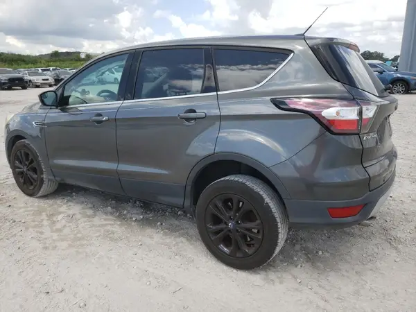 1FMCU0G9XHUA28572 2017 FORD ESCAPE - Image 2