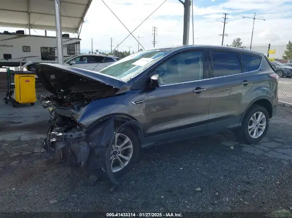 1FMCU0G9XHUA83443 2017 FORD ESCAPE - Image 2