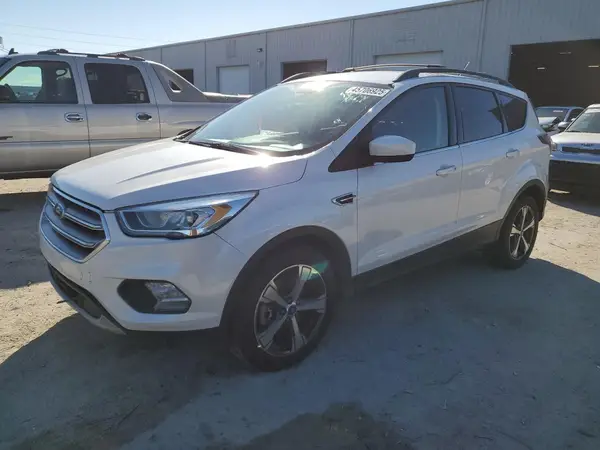 1FMCU0G9XHUB26503 2017 FORD ESCAPE - Image 1