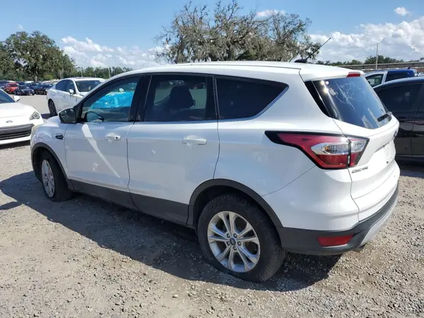 1FMCU0G9XHUC28769 2017 FORD ESCAPE - Image 2