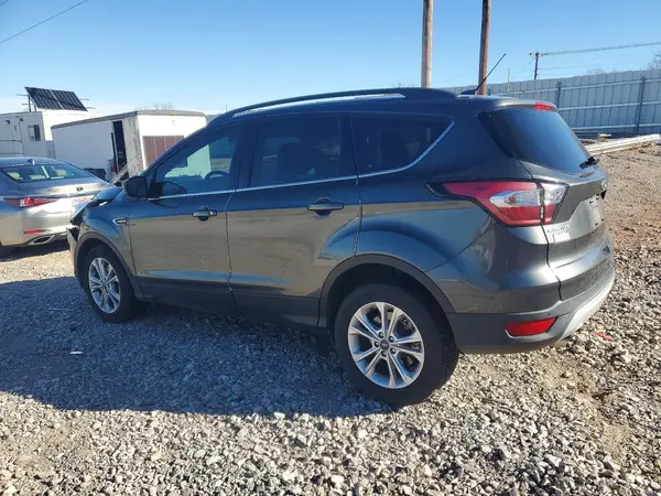 1FMCU0G9XHUE07832 2017 FORD ESCAPE - Image 2