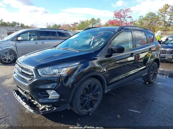 1FMCU0G9XHUE20936 2017 FORD ESCAPE - Image 2