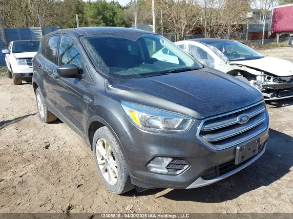 1FMCU0G9XHUE27465 2017 FORD ESCAPE - Image 1