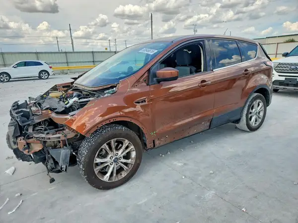 1FMCU0G9XHUE30673 2017 FORD ESCAPE - Image 1