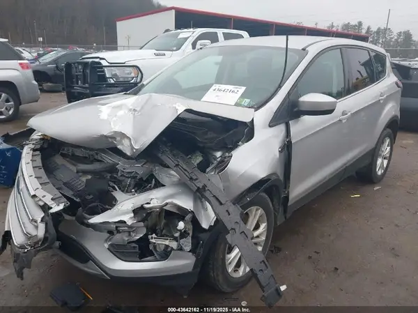 1FMCU0G9XHUE68033 2017 FORD ESCAPE - Image 2