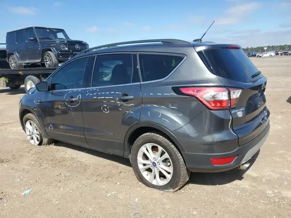 1FMCU0G9XHUF06747 2017 FORD ESCAPE - Image 2