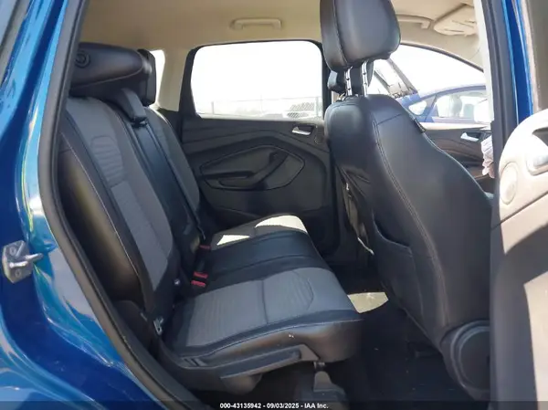 1FMCU0GD0HUA02390 2017 FORD ESCAPE - Image 8
