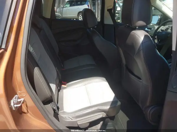 1FMCU0GD0HUA09890 2017 FORD ESCAPE - Image 8