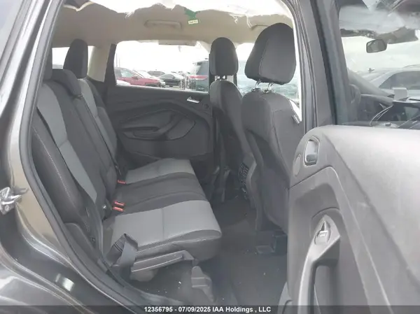 1FMCU0GD0HUA17195 2017 FORD ESCAPE - Image 8