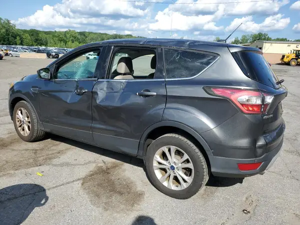 1FMCU0GD0HUA52643 2017 FORD ESCAPE - Image 2