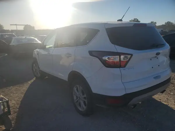 1FMCU0GD0HUA53291 2017 FORD ESCAPE - Image 2