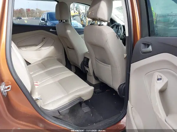 1FMCU0GD0HUA56885 2017 FORD ESCAPE - Image 8