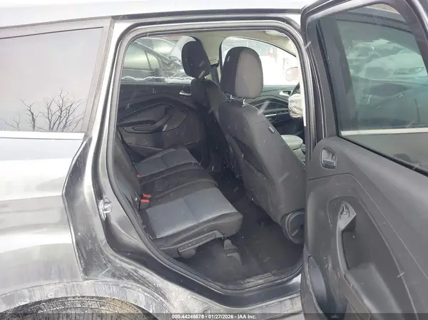 1FMCU0GD0HUA60306 2017 FORD ESCAPE - Image 8