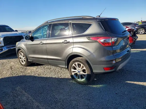 1FMCU0GD0HUA83357 2017 FORD ESCAPE - Image 2