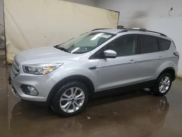 1FMCU0GD0HUB16518 2017 FORD ESCAPE - Image 1