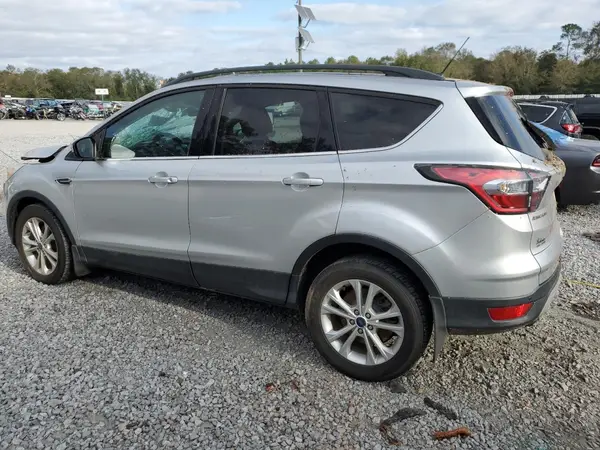 1FMCU0GD0HUB25977 2017 FORD ESCAPE - Image 2