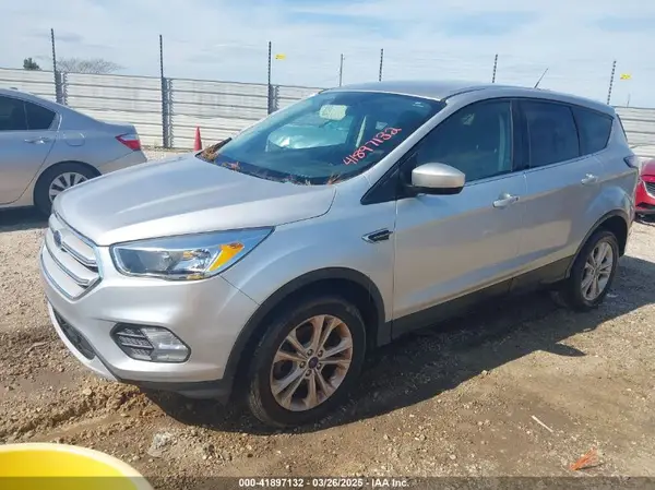 1FMCU0GD0HUB35831 2017 FORD ESCAPE - Image 2