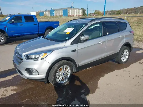 1FMCU0GD0HUB43279 2017 FORD ESCAPE - Image 2