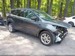 1FMCU0GD0HUB45663 2017 FORD ESCAPE