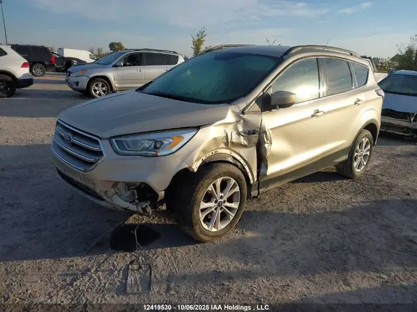 1FMCU0GD0HUB92675 2017 FORD ESCAPE - Image 2
