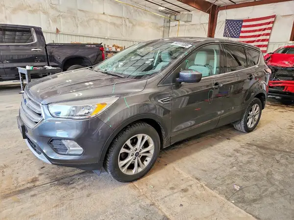 1FMCU0GD0HUC20541 2017 FORD ESCAPE - Image 1