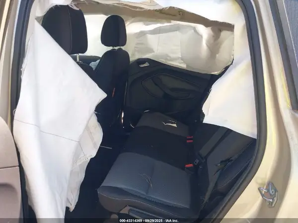 1FMCU0GD0HUC23794 2017 FORD ESCAPE - Image 8