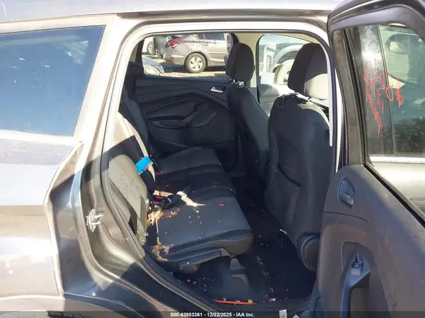 1FMCU0GD0HUC35069 2017 FORD ESCAPE - Image 8
