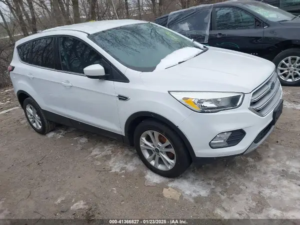 1FMCU0GD0HUC35668 2017 FORD ESCAPE - Image 1