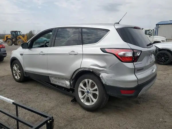1FMCU0GD0HUC42054 2017 FORD ESCAPE - Image 2